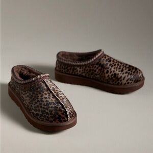 Leopard Ugg Tasman Caspian Slippers NWT - size 6